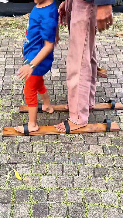 traditional clog game