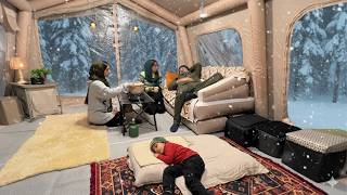 Download Lagu SNOW CAMPING IN A COLD FOREST | AIR TENT ❄️ MP3