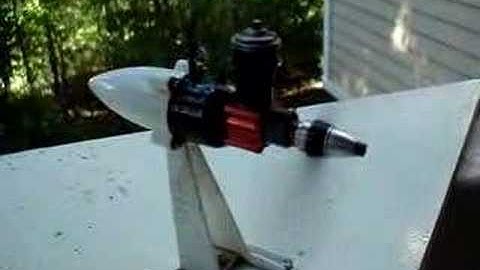 VintageGlowEngines.com COX 049 VENOM