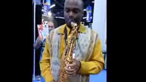 James Carter plays CE Winds Legend 2 on his P Mauriat 24kt gold plated Signature model