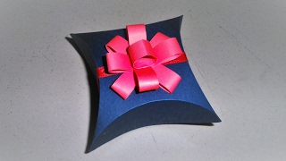 Hey guys this video is for everyone i show amazing paper tricks want
to try ? your need some color . do you know how make : g...