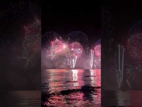 New year Calibration Fireworks – burj-al-arab 2022 #newyear2022 #newyeardubai #burjalarab #dubai