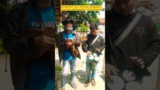 Download Lagu PENGAMEN JALANAN BERSUARA MERDU MEMBAWAKAN SHOLAWATAN #shorts #short #sholawat #banyumas #sholawatan MP3 Download Lagu PENGAMEN JALANAN BERSUARA MERDU MEMBAWAKAN SHOLAWATAN #shorts #short #sholawat #banyumas #sholawatan MP3