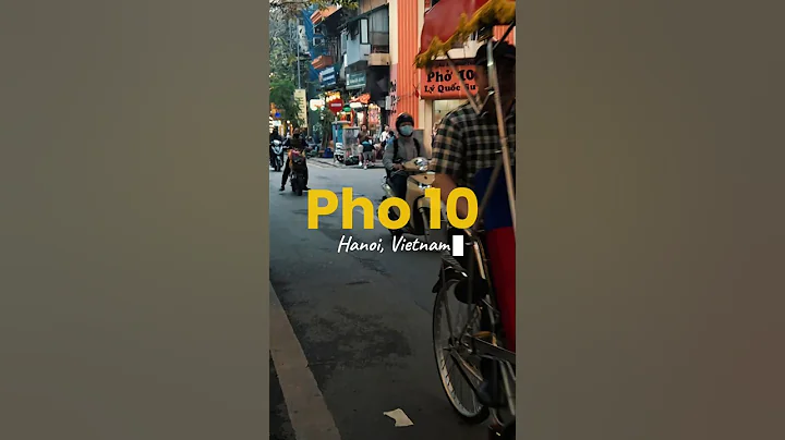 Phở 10 Lý Quốc Sư, Hanoi, Vietnam