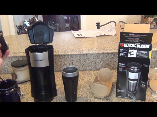 Black & Decker CM618 Single Serve Coffee Maker, Black