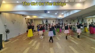 The Girl On The Bridge (桥边姑娘) Line Dance