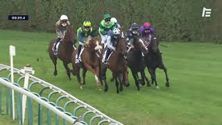 Vidéo de la course PMU PRIX DE TOUR-EN-BESSIN - CATEGORIE DEVOUEMENT POUR LES COURSES