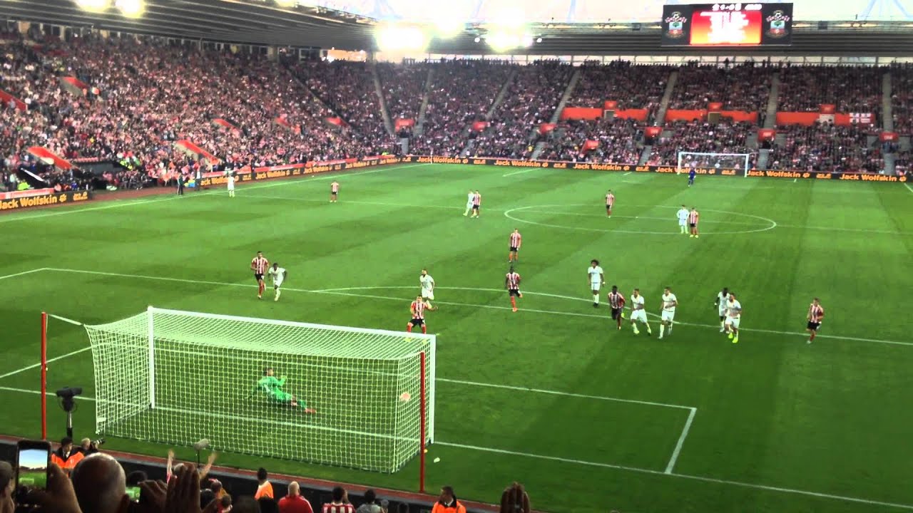 Dusan Tadic Penalty vs Vitesse (Fan footage)