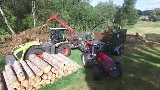 Wood Chipping Jenz Hem561, Claas Xerion, Vandervelden Bosbouw. Valtra