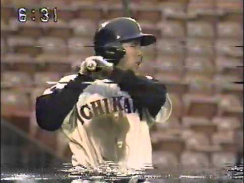 高校野球 1957年8月、第39回全国高校野球選手権大会に出場した早実の王