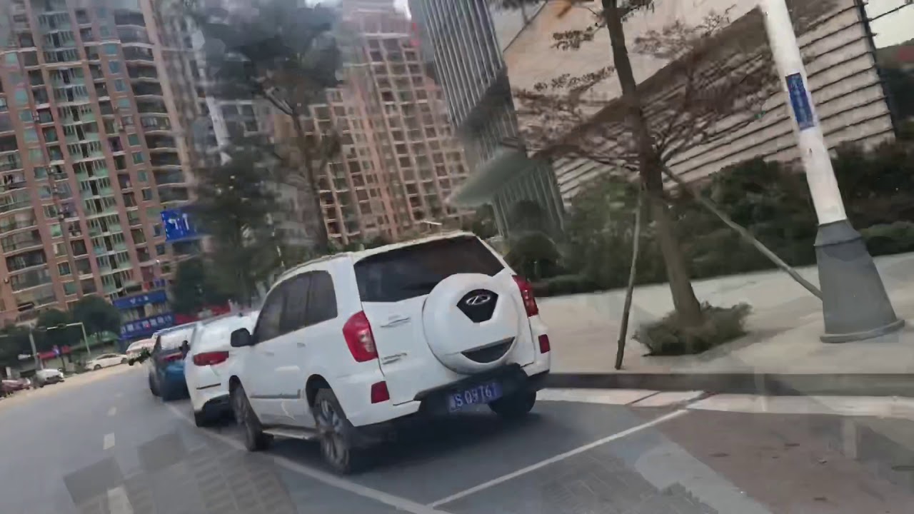 Nanning real China motorbike stroll