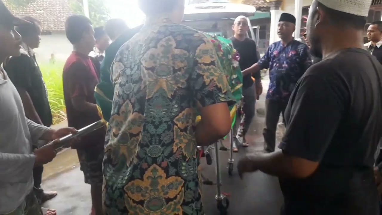 Tokoh Masyarakat Karang Trimulyo Sleman Berpulang: Husnul Khotimah Mbak Rini