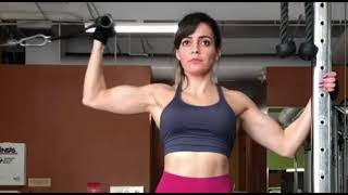 Model Huge Biceps 221.