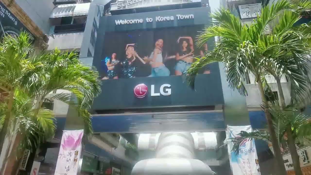 Koreatown Bangkok Sukhumvit Walkaround