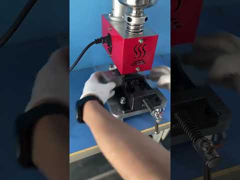 Manual Plastic Injector | Hydro-Pneumatic Plastic Injector | Small Injection Molding Machine
