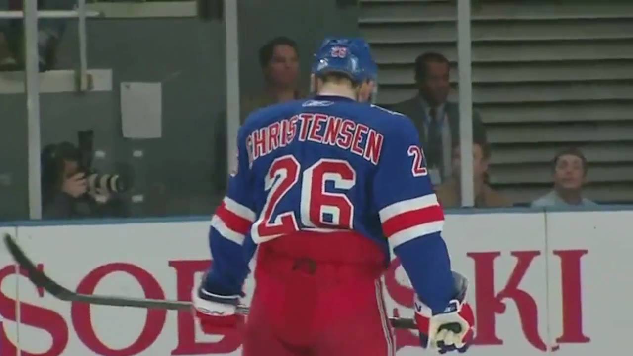 Erik Christensen one-handed shootout goal vs TBL | 12/23/2010 [HD]