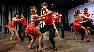 La troupe SALSEROS MCGILL, Gitana (bachata), soirée Baila Con Gusto, jeudi, le 23 novembre 2023.