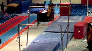 Caroline-Bars-MetroClassic-2010-0207-DSCF4133.AVI