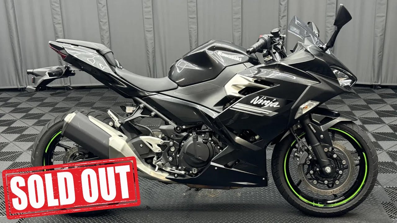 10/27売約済み2022年モデル Ninja250 ニンジャ250 メタリックカーボン