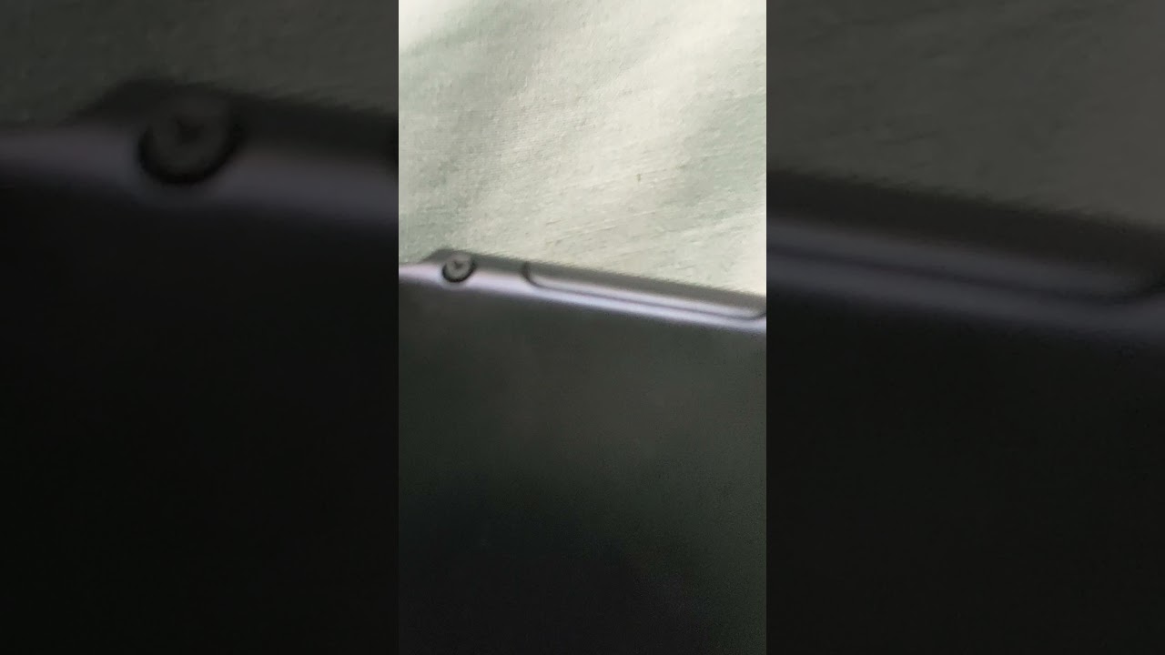 Pls. Distribute smaller Tri-Wing screws for the public.