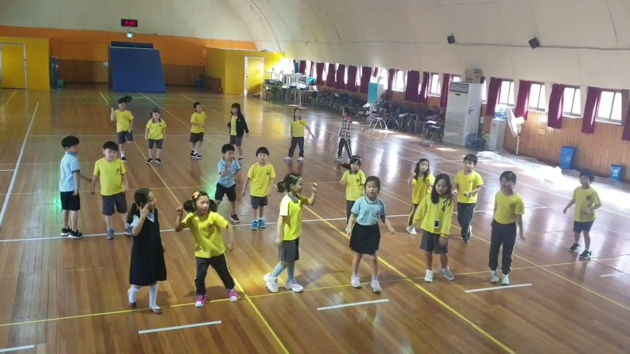 #충암초등학교1학년 귀여운 방탄소년단-작은것들을위한시