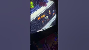 Killer Bees in 720° featuring Liam & Sam from Retrobotics! 🐝 🛹