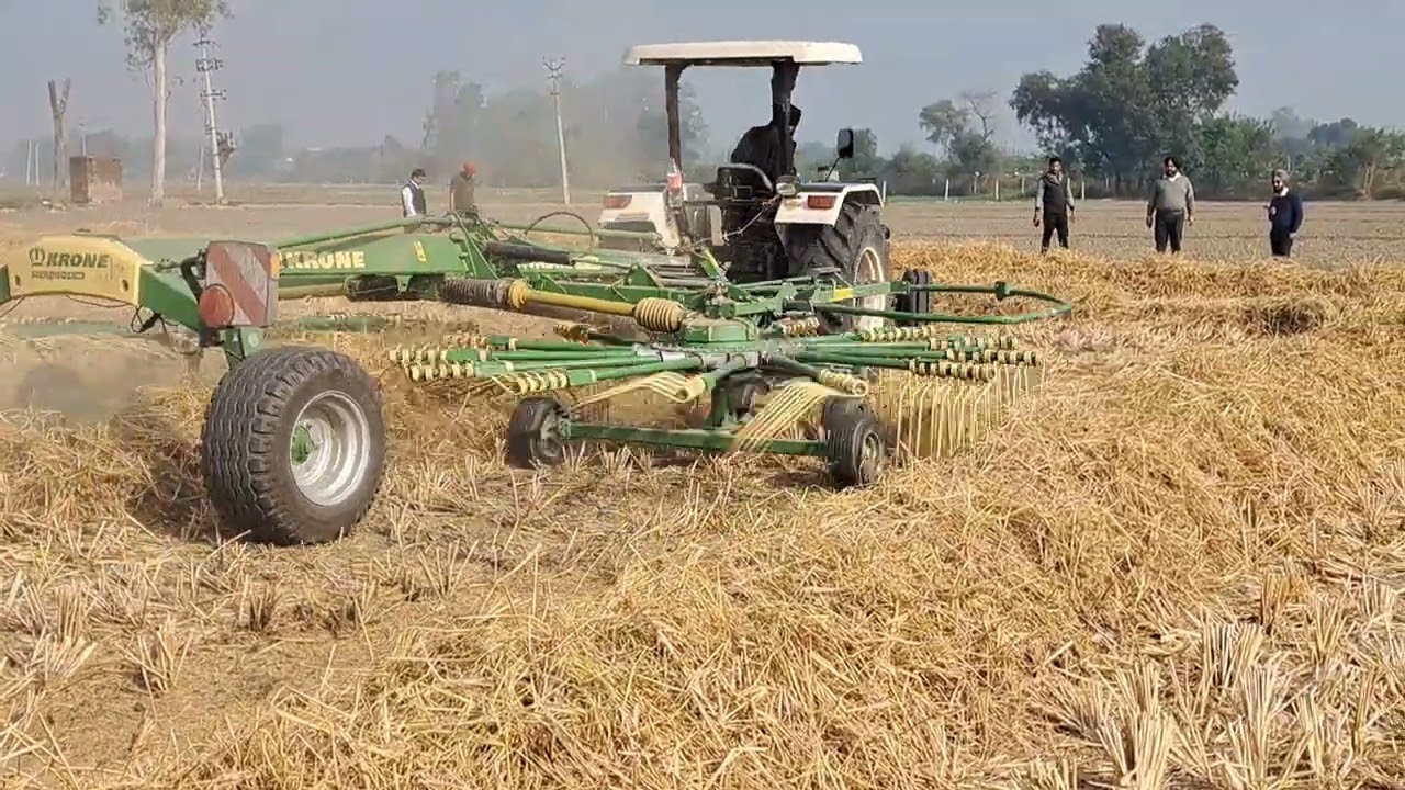 KRONE Centre Delivery Rake