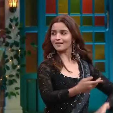 Alia bhatt dance on Ghar Morey Pardesiya in kapil sharma show #Aliabhatt