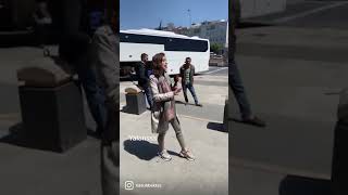 Otogarda Yoğunluk Var Di̇yen Muhabi̇ri̇n Yalanini Vatandaş Cep Telefonuyla Böyle Ortaya Çikardi Resimi