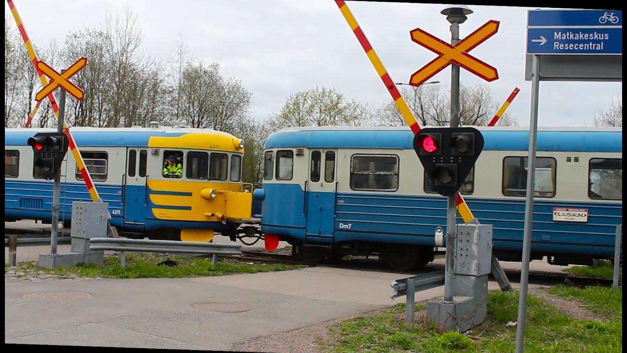 Museojuna Tikkurila-Hakkila radalla 4K #Vantaa