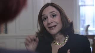 CONNECTED TO THE WORLD, DISCONNECTED FROM REALITY - A Media Studies Documentary by Sofia Rossi