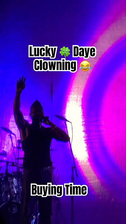 Lucky Daye asking the fellas a question #luckydaye #buyingtime #shorts #question #concert