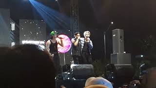 Smash Feat Oom Leo Ada Cinta Yang Kau Getar Kan Pecah Di Banjarmasin By Stardust