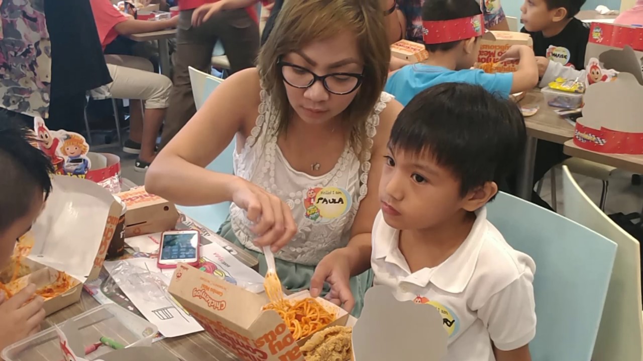 The Jollibee Kids Party Theme Jollirace