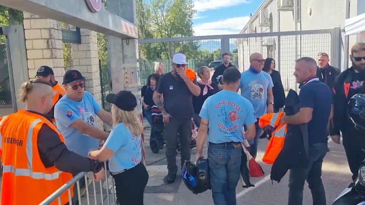 ⁣#VILLE DE BOMPAS #OCTOBRE ROSE #BALADE MOTARS #FRANCE