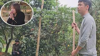 Duyen sadly built a duck coop, not knowing that Vinh had sent someone to follow Nhượng.