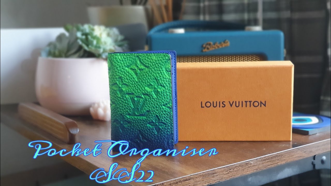 Louis Vuitton Men's SS22 Sac Plat XS Taurillon Illusion: Details