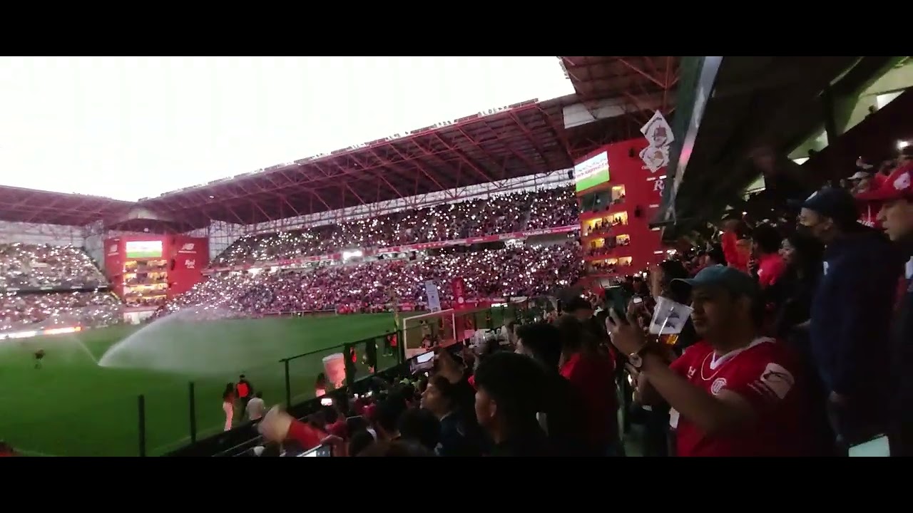 Cumbia de los trapos Toluca vs Santos  Abril 2025