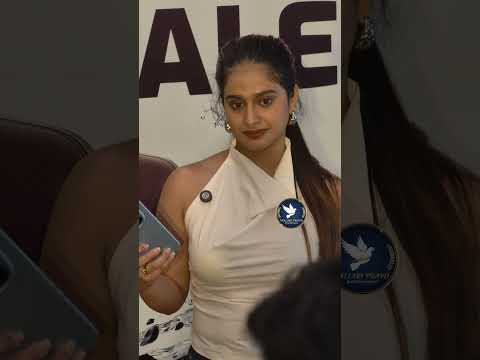 പുതിയെ ഫോൺ പിടിച്ചുനിൽക്കുന്ന താരത്തെ മനസ്സിലായോ ❤️#viralvideos #viralshort