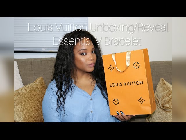 Louis Vuitton Essential V Hoops, Unboxing