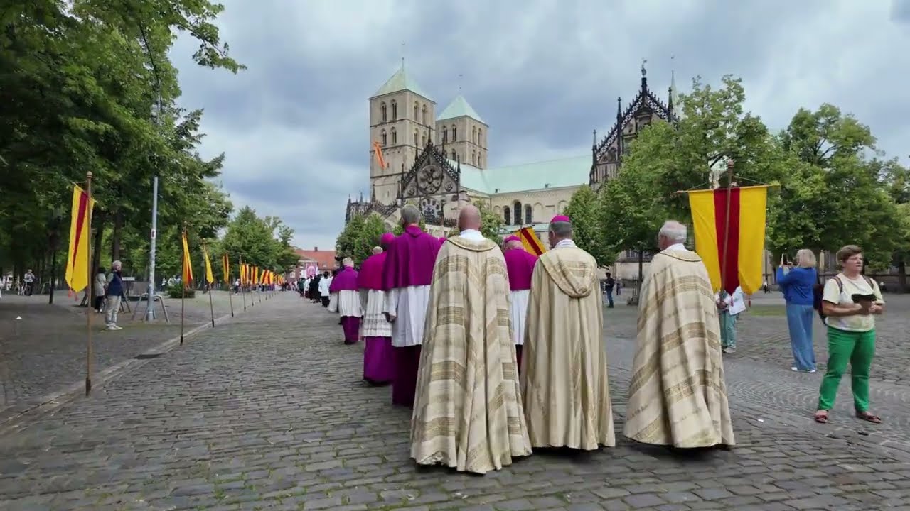 Pest- und Brandprozession in Münster | 800 Jahre Dom