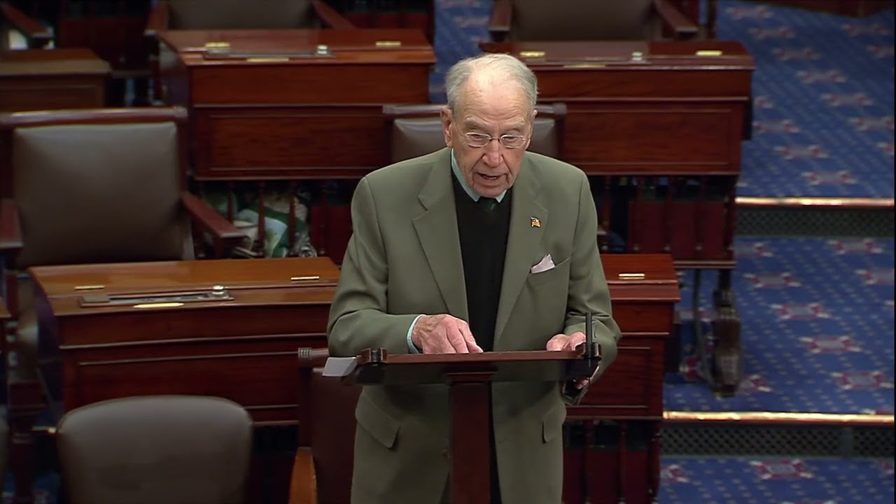 Грассли привлекает внимание к гражданской войне в Судане.