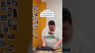 RATING YACHT ROCK DJ TRANSITIONS BY HOW SWEATY I AM PART #5 - #yachtrock #michaelmcdonald
@michaelmcdonaldvideo is one of the GOATs of #YachtRock - and now time to make it as smooth as possible.
Support the channel on Patreon: http://patreon.com/helpharrison
DJ Set by Funkemployed.
Filmed by @theneongarage
Full Yacht Rock Set here: https://youtu.be/93V50jdMWgU RATING YACHT ROCK DJ TRANSITIONS BY HOW SWEATY I AM PART #5 - #yachtrock #michaelmcdonald