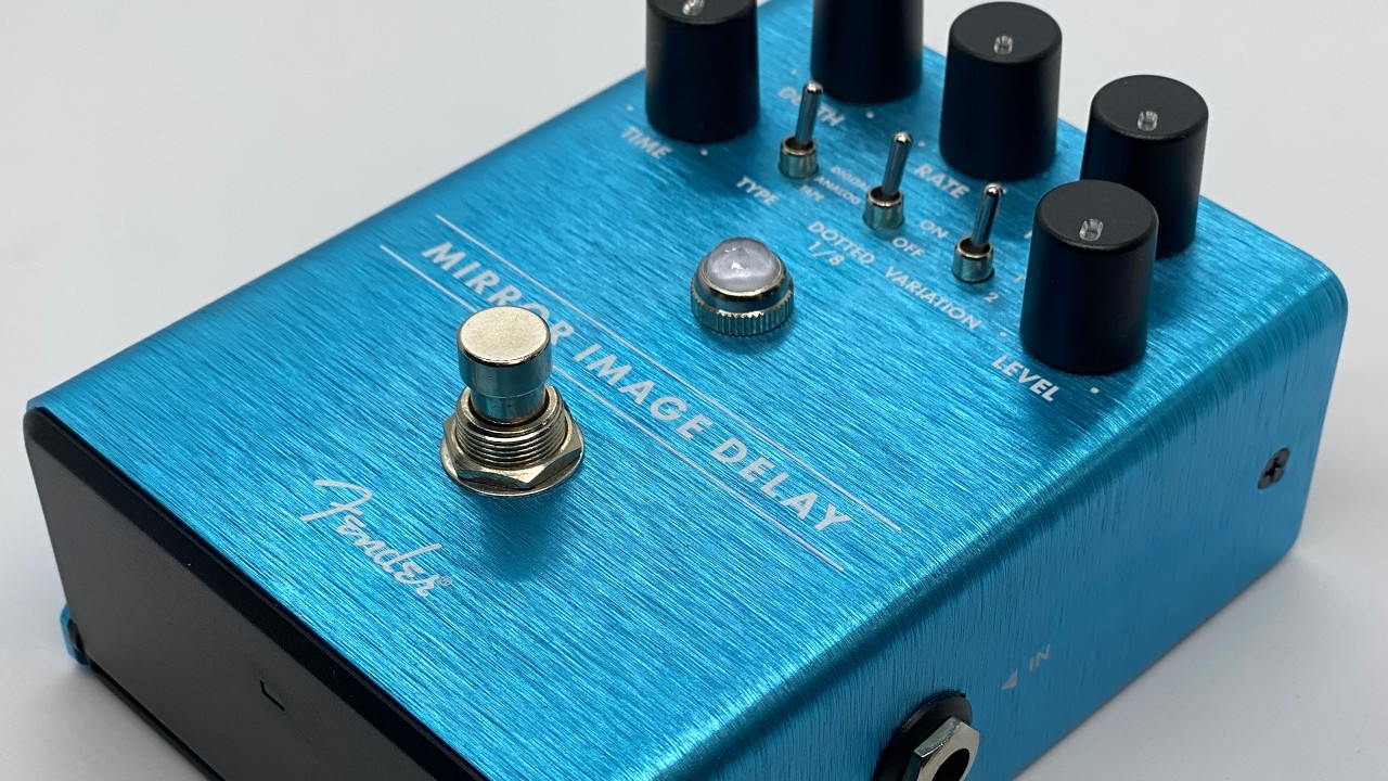 Fender - Mirror Image Delay - YouTube