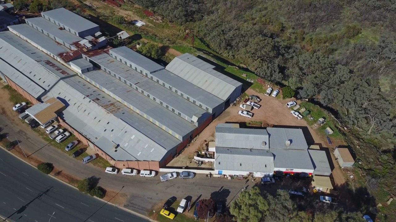 Mens shed Dareton from the air