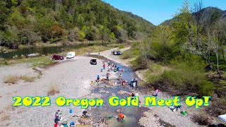 Gold Panning in Oregon - Travel Oregon