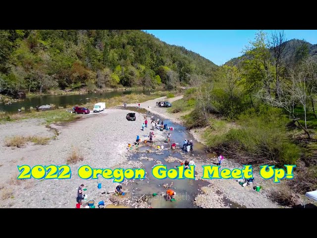 Gold Panning in Oregon - Travel Oregon