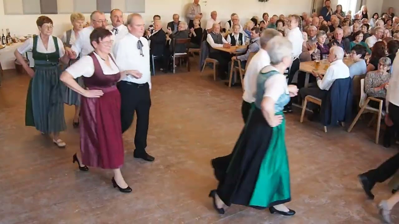 Weitersfelden_Chronik_Riepl Ludwig_Auszug der SB-Tanzgruppe