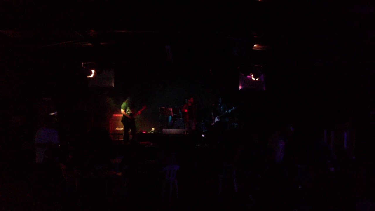 Distopyan Dream (en vivo pt3) 05/04/2013 @ Tj Arte & Rock Cafe