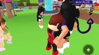 Exposing people in MeepCity! (In a car so I cant speak)